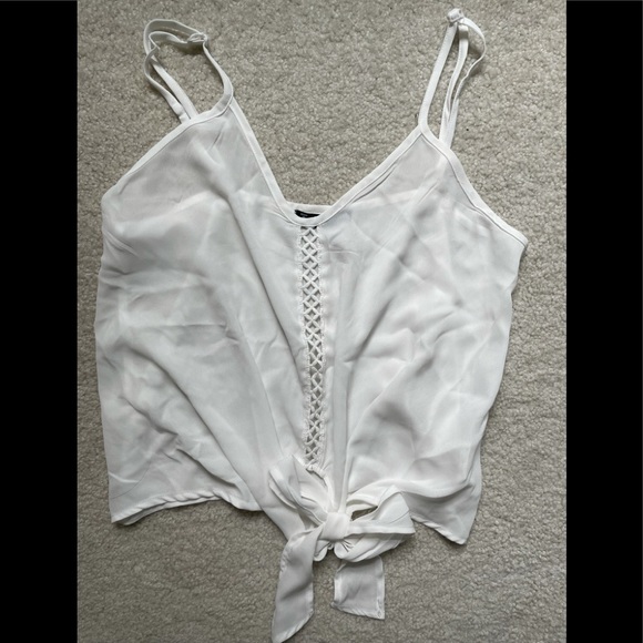 Shein tank top, with center cut-out and bottom tie - Picture 1 of 1